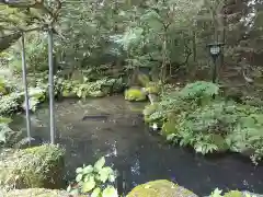 立山多賀宮の庭園