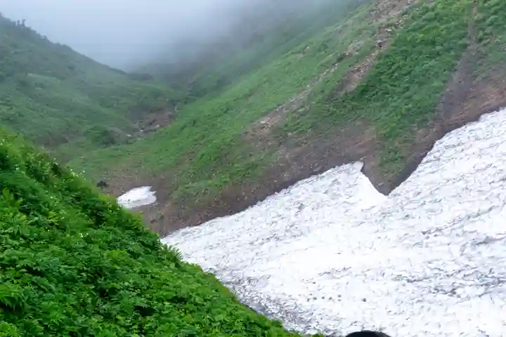 白山比咩神社 奥宮(石川県)