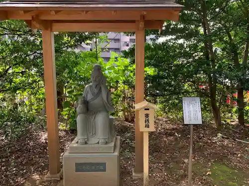 川越八幡宮の像