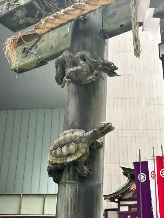 虎ノ門金刀比羅宮の{uncategorized: "未分類", other: "その他", undefined: "問題あり", building: "その他建物", grave: "お墓", sacred_gate: "鳥居", guardian: "狛犬", statue: "像", buddha: "仏像", history: "歴史", nature: "自然", garden: "庭園", animal: "動物", pagoda: "塔", temizu: "手水舎", mountain_gate: "山門・神門", sanctuary: "本殿・本堂", subordinate: "末社・摂社", art: "芸術", scenery: "景色", jizo: "地蔵", ema: "絵馬", goshuin: "御朱印", omikuji: "おみくじ", items: "授与品その他", amulet: "お守り", goshuincho: "御朱印帳", eats: "食事", festival: "お祭り", votive_dance: "神楽", shichigosan: "七五三参", wedding: "結婚式", experience: "体験その他", initially: "初詣", around: "周辺", anti_infection: "感染症対策"}