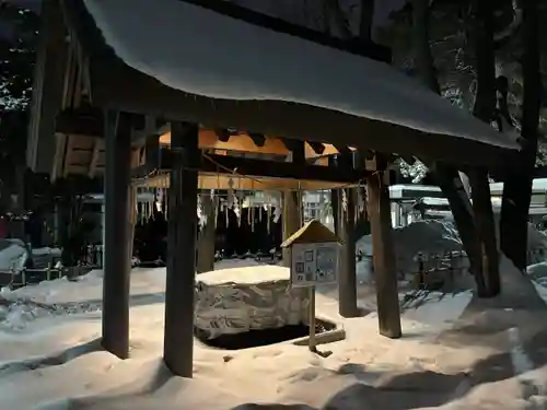 新琴似神社の手水舎