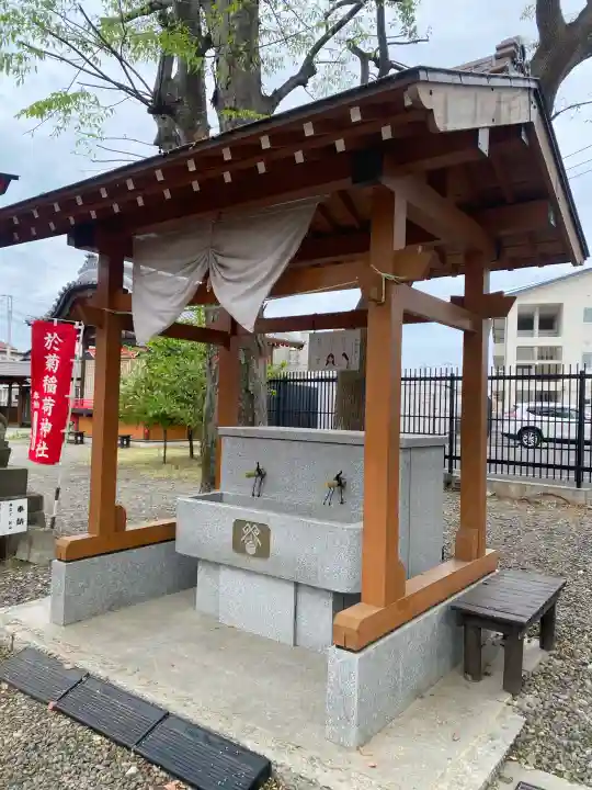 於菊稲荷神社の{uncategorized: "未分類", other: "その他", undefined: "問題あり", building: "その他建物", grave: "お墓", sacred_gate: "鳥居", guardian: "狛犬", statue: "像", buddha: "仏像", history: "歴史", nature: "自然", garden: "庭園", animal: "動物", pagoda: "塔", temizu: "手水舎", mountain_gate: "山門・神門", sanctuary: "本殿・本堂", subordinate: "末社・摂社", art: "芸術", scenery: "景色", jizo: "地蔵", ema: "絵馬", goshuin: "御朱印", omikuji: "おみくじ", items: "授与品その他", amulet: "お守り", goshuincho: "御朱印帳", eats: "食事", festival: "お祭り", votive_dance: "神楽", shichigosan: "七五三参", wedding: "結婚式", experience: "体験その他", initially: "初詣", around: "周辺", anti_infection: "感染症対策"}