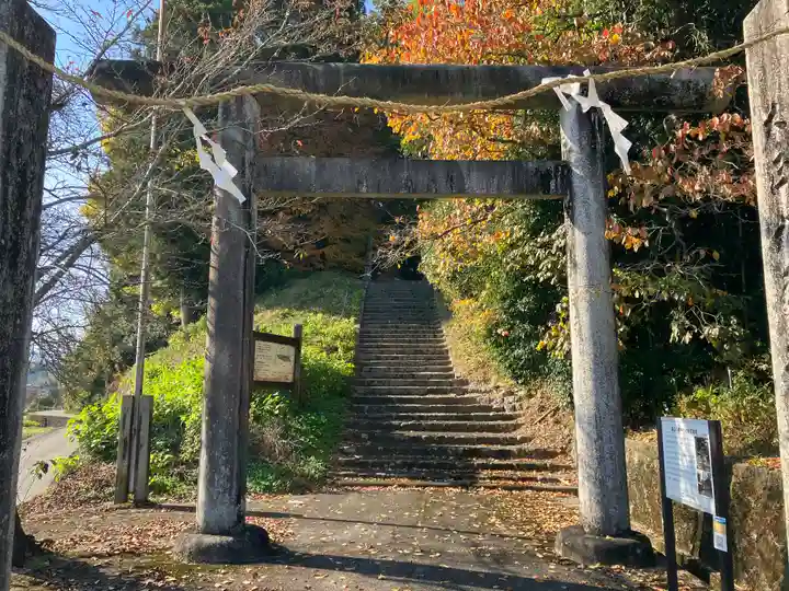 龍山八幡神社(広島県)