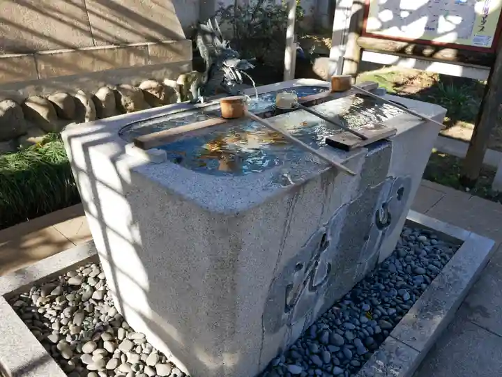 秩父札所十三番 慈眼寺の手水舎