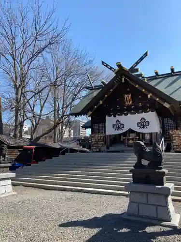 札幌諏訪神社の本殿・本堂