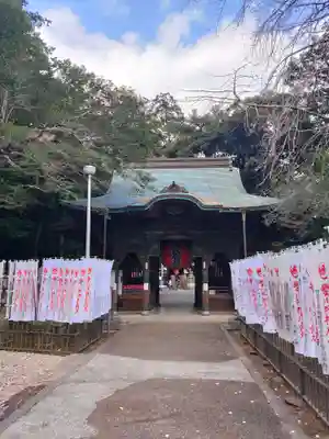 豊川閣　妙厳寺の山門・神門