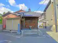 薬師堂の本殿・本堂