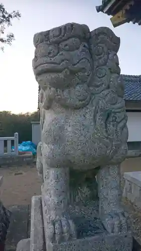 津島神社の狛犬