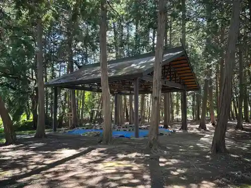 ニ柱神社(長野県)