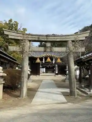 糸碕神社の鳥居