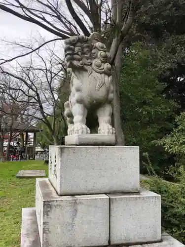 氣比神宮の狛犬