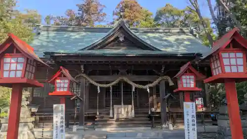 高椅神社の{uncategorized: "未分類", other: "その他", undefined: "問題あり", building: "その他建物", grave: "お墓", sacred_gate: "鳥居", guardian: "狛犬", statue: "像", buddha: "仏像", history: "歴史", nature: "自然", garden: "庭園", animal: "動物", pagoda: "塔", temizu: "手水舎", mountain_gate: "山門・神門", sanctuary: "本殿・本堂", subordinate: "末社・摂社", art: "芸術", scenery: "景色", jizo: "地蔵", ema: "絵馬", goshuin: "御朱印", omikuji: "おみくじ", items: "授与品その他", amulet: "お守り", goshuincho: "御朱印帳", eats: "食事", festival: "お祭り", votive_dance: "神楽", shichigosan: "七五三参", wedding: "結婚式", experience: "体験その他", initially: "初詣", around: "周辺", anti_infection: "感染症対策"}