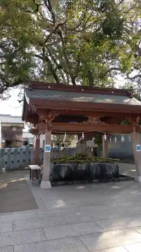 伊豫豆比古命神社の手水舎