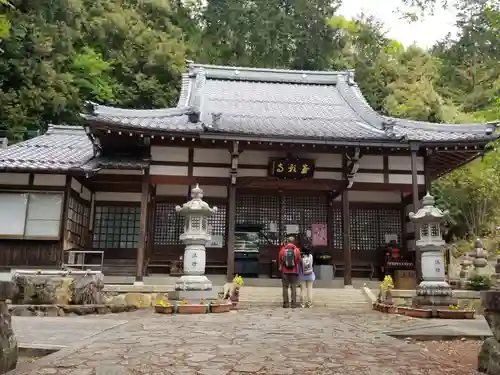 阿賀神社の本殿・本堂