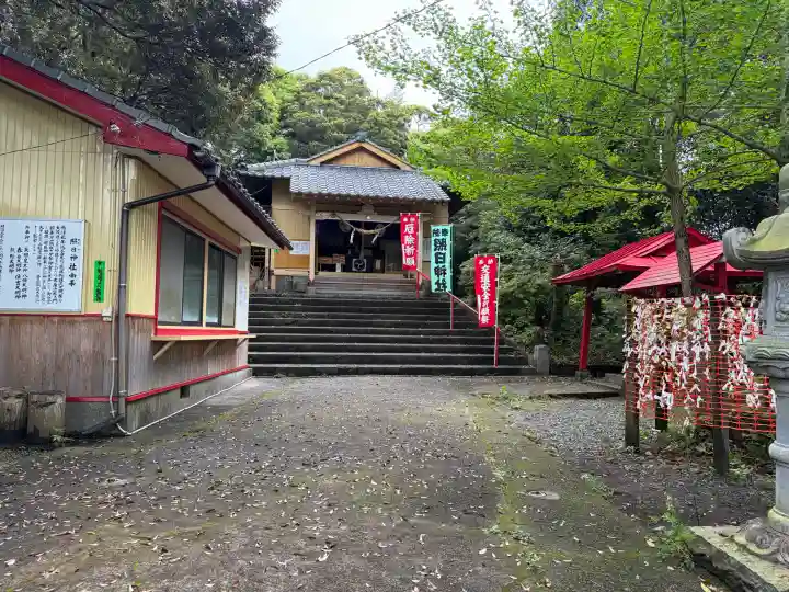 照日神社の{uncategorized: "未分類", other: "その他", undefined: "問題あり", building: "その他建物", grave: "お墓", sacred_gate: "鳥居", guardian: "狛犬", statue: "像", buddha: "仏像", history: "歴史", nature: "自然", garden: "庭園", animal: "動物", pagoda: "塔", temizu: "手水舎", mountain_gate: "山門・神門", sanctuary: "本殿・本堂", subordinate: "末社・摂社", art: "芸術", scenery: "景色", jizo: "地蔵", ema: "絵馬", goshuin: "御朱印", omikuji: "おみくじ", items: "授与品その他", amulet: "お守り", goshuincho: "御朱印帳", eats: "食事", festival: "お祭り", votive_dance: "神楽", shichigosan: "七五三参", wedding: "結婚式", experience: "体験その他", initially: "初詣", around: "周辺", anti_infection: "感染症対策"}