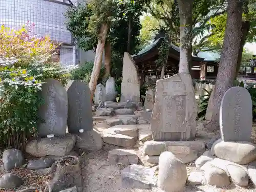 六所神社の末社・摂社