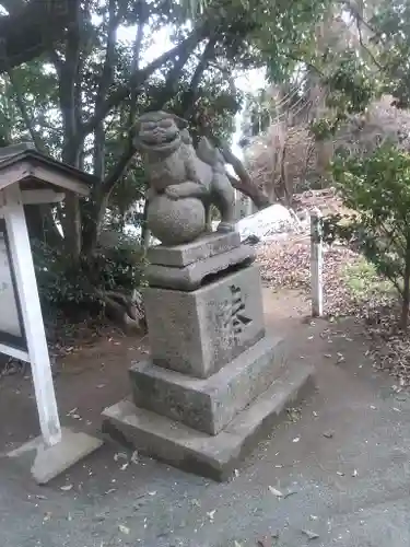 荘八幡神社の狛犬