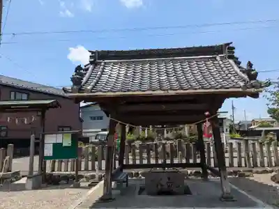 星神社の手水舎