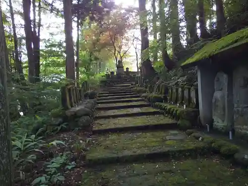 芦峅寺閻魔堂の建物その他