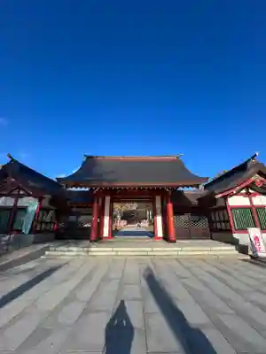 北海道護國神社の山門・神門