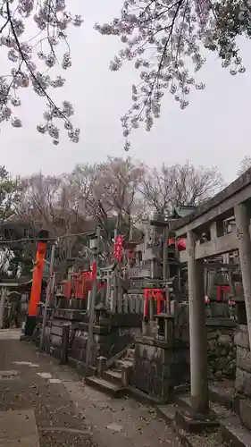 伏見稲荷大社の末社・摂社