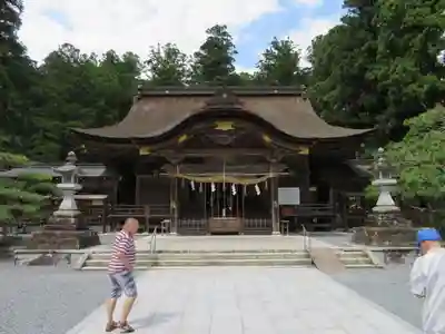 小國神社の本殿・本堂
