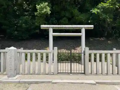 箸墓古墳（倭迹迹日百襲姫命 大市墓）(奈良県)