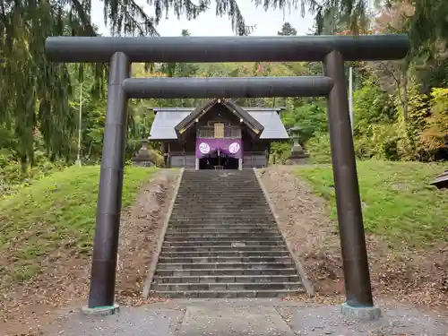 喜茂別神社の鳥居