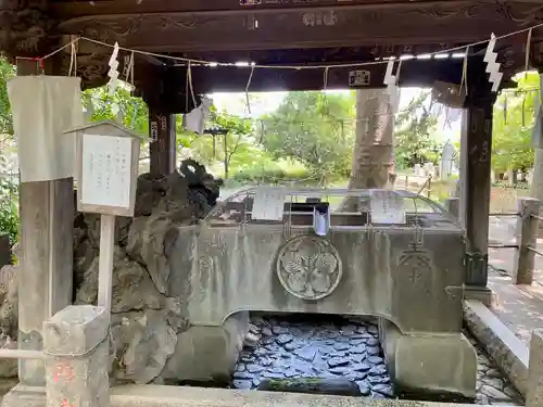 諏方神社の手水