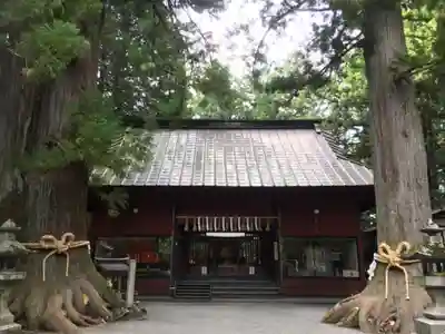 北口本宮冨士浅間神社の山門・神門