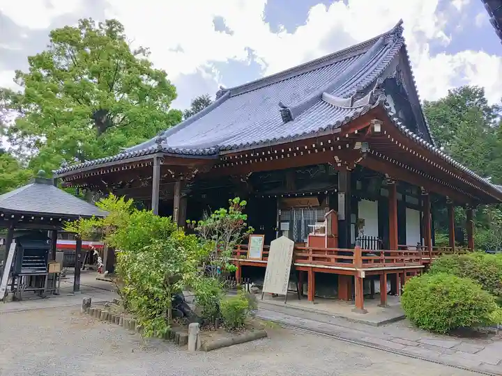 久米寺の本殿・本堂