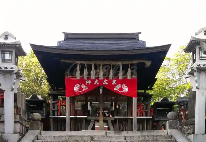 伏見稲荷大社の本殿・本堂