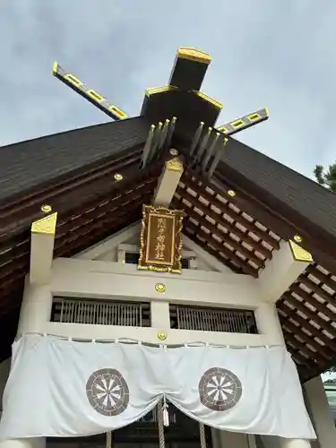 烈々布神社の本殿・本堂
