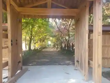 金藏院(聖法寺)の本殿・本堂