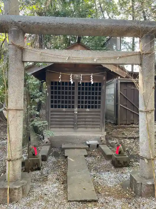 小金井神社の{uncategorized: "未分類", other: "その他", undefined: "問題あり", building: "その他建物", grave: "お墓", sacred_gate: "鳥居", guardian: "狛犬", statue: "像", buddha: "仏像", history: "歴史", nature: "自然", garden: "庭園", animal: "動物", pagoda: "塔", temizu: "手水舎", mountain_gate: "山門・神門", sanctuary: "本殿・本堂", subordinate: "末社・摂社", art: "芸術", scenery: "景色", jizo: "地蔵", ema: "絵馬", goshuin: "御朱印", omikuji: "おみくじ", items: "授与品その他", amulet: "お守り", goshuincho: "御朱印帳", eats: "食事", festival: "お祭り", votive_dance: "神楽", shichigosan: "七五三参", wedding: "結婚式", experience: "体験その他", initially: "初詣", around: "周辺", anti_infection: "感染症対策"}