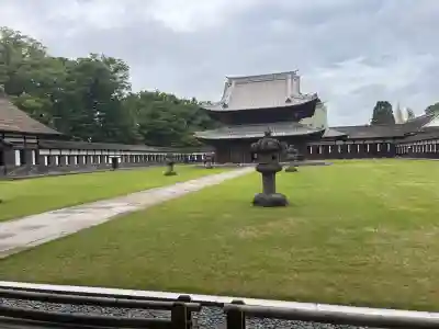 瑞龍寺の{uncategorized: "未分類", other: "その他", undefined: "問題あり", building: "その他建物", grave: "お墓", sacred_gate: "鳥居", guardian: "狛犬", statue: "像", buddha: "仏像", history: "歴史", nature: "自然", garden: "庭園", animal: "動物", pagoda: "塔", temizu: "手水舎", mountain_gate: "山門・神門", sanctuary: "本殿・本堂", subordinate: "末社・摂社", art: "芸術", scenery: "景色", jizo: "地蔵", ema: "絵馬", goshuin: "御朱印", omikuji: "おみくじ", items: "授与品その他", amulet: "お守り", goshuincho: "御朱印帳", eats: "食事", festival: "お祭り", votive_dance: "神楽", shichigosan: "七五三参", wedding: "結婚式", experience: "体験その他", initially: "初詣", around: "周辺", anti_infection: "感染症対策"}