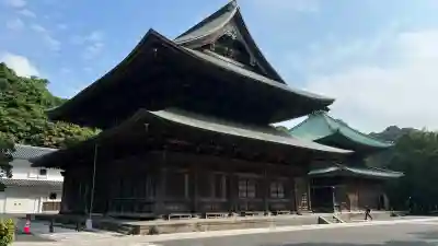 建長寺の{uncategorized: "未分類", other: "その他", undefined: "問題あり", building: "その他建物", grave: "お墓", sacred_gate: "鳥居", guardian: "狛犬", statue: "像", buddha: "仏像", history: "歴史", nature: "自然", garden: "庭園", animal: "動物", pagoda: "塔", temizu: "手水舎", mountain_gate: "山門・神門", sanctuary: "本殿・本堂", subordinate: "末社・摂社", art: "芸術", scenery: "景色", jizo: "地蔵", ema: "絵馬", goshuin: "御朱印", omikuji: "おみくじ", items: "授与品その他", amulet: "お守り", goshuincho: "御朱印帳", eats: "食事", festival: "お祭り", votive_dance: "神楽", shichigosan: "七五三参", wedding: "結婚式", experience: "体験その他", initially: "初詣", around: "周辺", anti_infection: "感染症対策"}