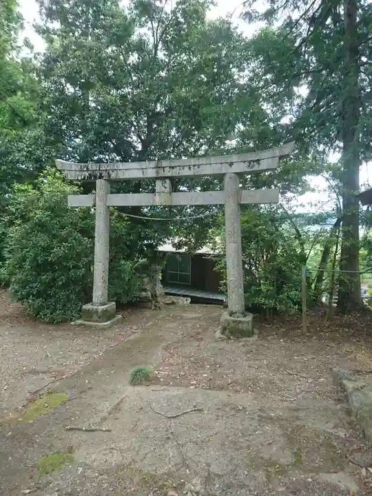 野巻椋神社の鳥居