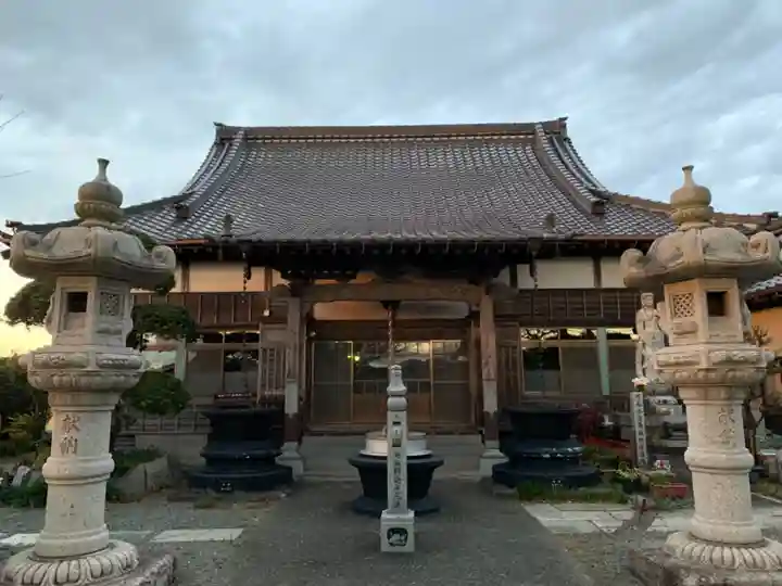 正法院の本殿・本堂