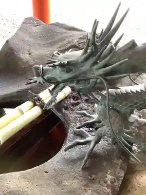 豊藤稲荷神社の手水舎