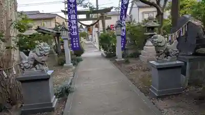 中川熊野神社の庭園