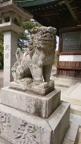 鳥飼八幡宮の狛犬