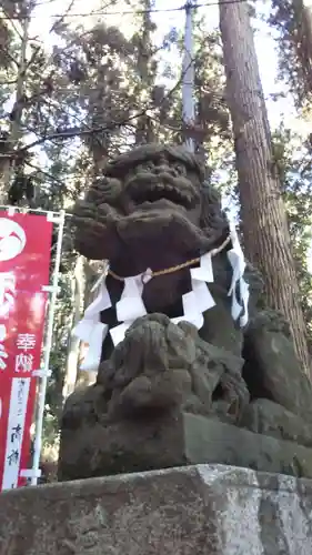 羽黒山神社の狛犬