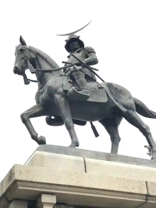 宮城縣護國神社の像