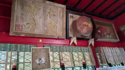 鶴若稲荷神社の芸術