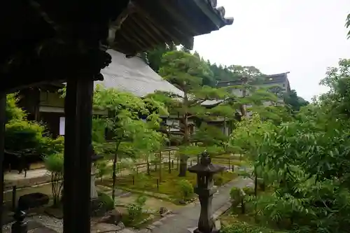 禅昌寺の庭園