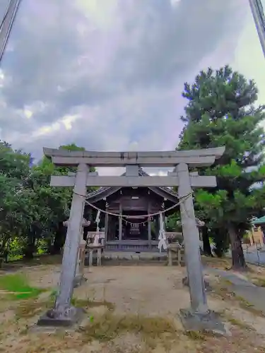 澳津社（一色森山）の鳥居