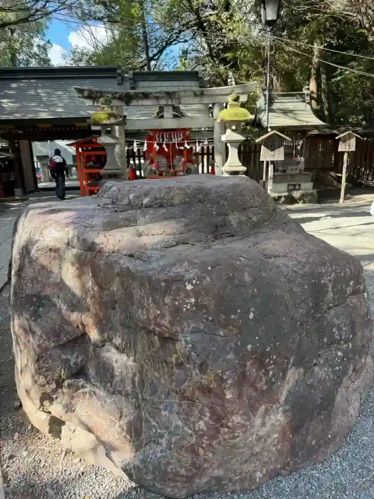 秩父神社の{uncategorized: "未分類", other: "その他", undefined: "問題あり", building: "その他建物", grave: "お墓", sacred_gate: "鳥居", guardian: "狛犬", statue: "像", buddha: "仏像", history: "歴史", nature: "自然", garden: "庭園", animal: "動物", pagoda: "塔", temizu: "手水舎", mountain_gate: "山門・神門", sanctuary: "本殿・本堂", subordinate: "末社・摂社", art: "芸術", scenery: "景色", jizo: "地蔵", ema: "絵馬", goshuin: "御朱印", omikuji: "おみくじ", items: "授与品その他", amulet: "お守り", goshuincho: "御朱印帳", eats: "食事", festival: "お祭り", votive_dance: "神楽", shichigosan: "七五三参", wedding: "結婚式", experience: "体験その他", initially: "初詣", around: "周辺", anti_infection: "感染症対策"}