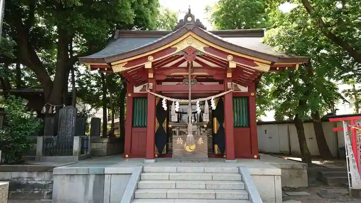 女塚神社の本殿・本堂