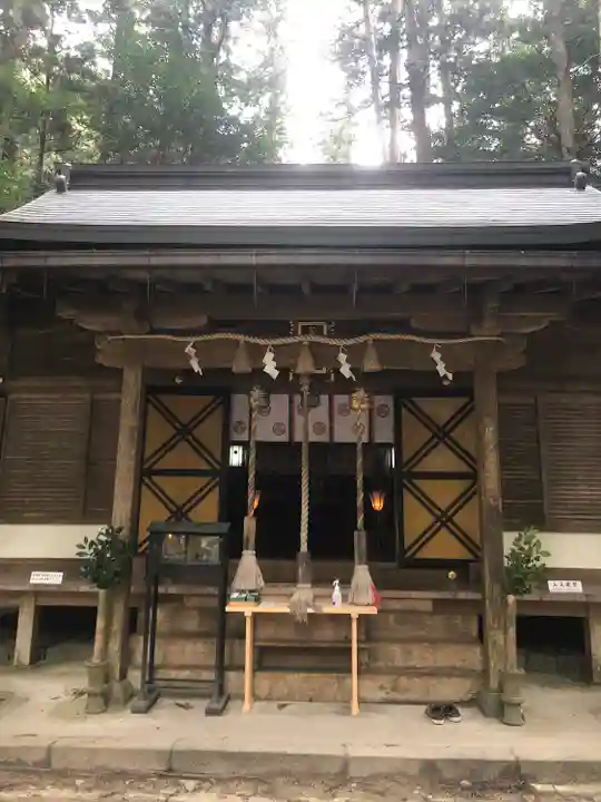 室生龍穴神社の本殿・本堂